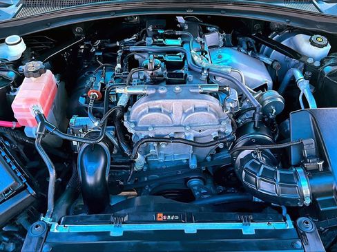 Used 2020 Chevrolet Camaro LS RWD image 31