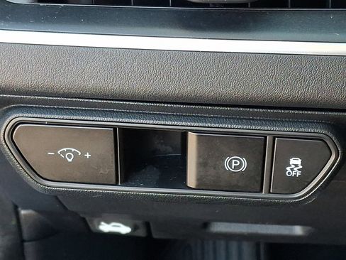 Used 2025 Kia K4 LXS image 25