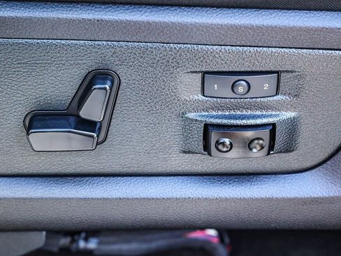 Used 2015 RAM 2500 Laramie image 31