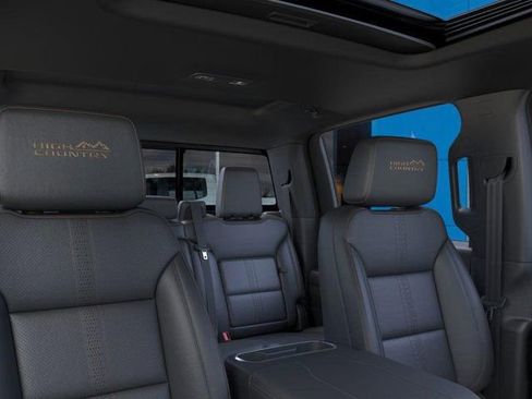 New 2026 Chevrolet Silverado 1500 High Country w/ Technology Package AWD/4WD image 25