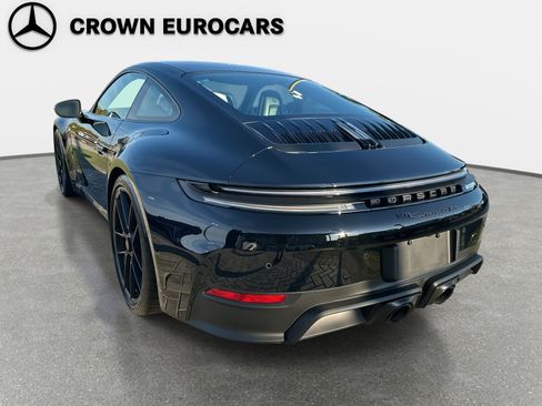 Used 2025 Porsche 911 Carrera GTS image 9