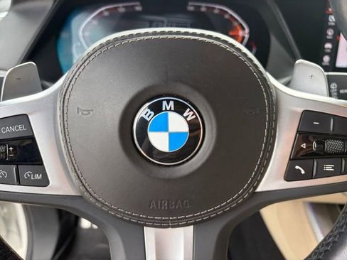 Used 2022 BMW X5 sDrive40i w/ M Sport Package RWD image 7