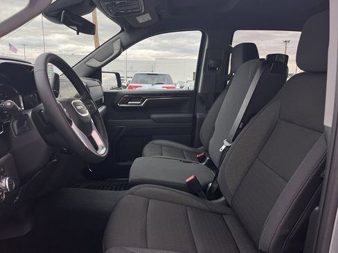 New 2026 GMC Sierra 1500 Elevation image 26