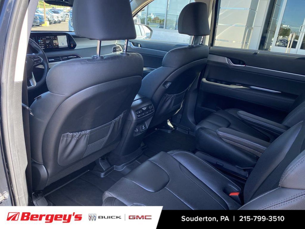 Used 2022 Hyundai Palisade SEL w/ Premium Package AWD/4WD image 24