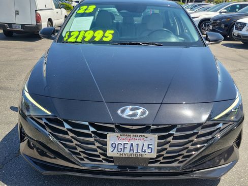 Certified 2023 Hyundai Elantra Limited FWD image 30
