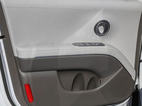 New 2026 Hyundai Palisade SEL FWD image 23