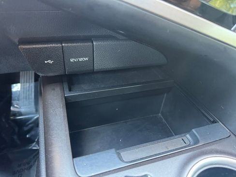 Used 2024 Toyota Camry LE FWD image 23