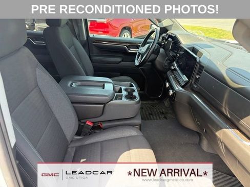 Used 2024 GMC Sierra 1500 Elevation AWD/4WD image 12