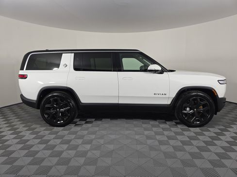 Used 2023 Rivian R1S Adventure AWD/4WD image 6