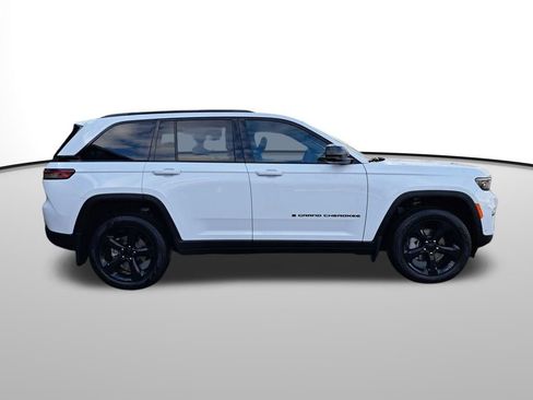 New 2025 Jeep Grand Cherokee Limited w/ Luxury Tech Group II image 7