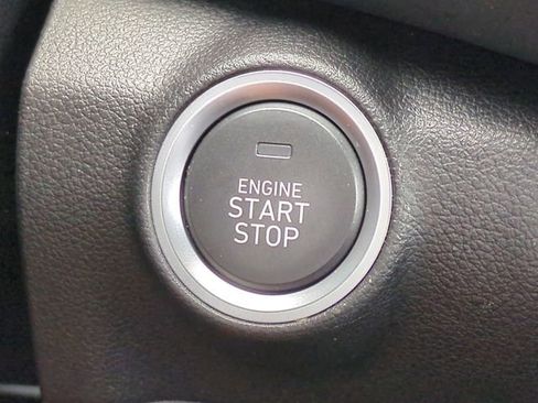 Used 2023 Hyundai Kona SEL FWD image 32