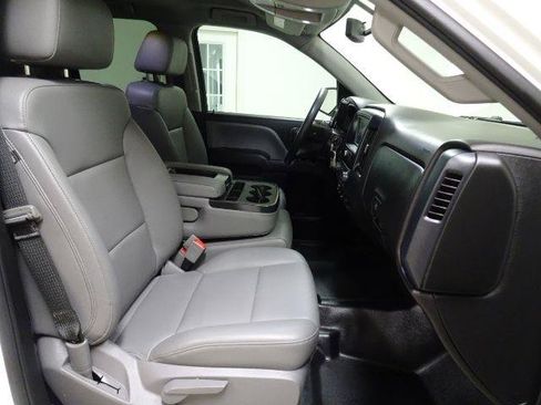 Used 2019 Chevrolet Silverado 1500 W/T RWD image 38