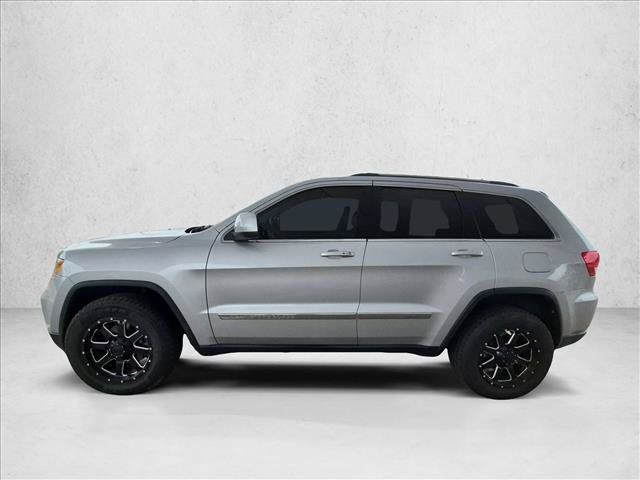 Used 2012 Jeep Grand Cherokee Laredo AWD/4WD image 8