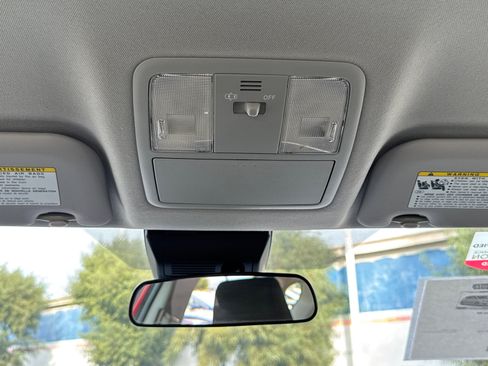 Certified 2018 Toyota Corolla iM image 25