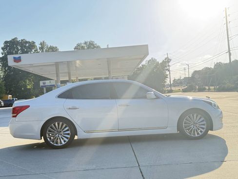 Used 2014 Hyundai Equus Signature RWD image 26