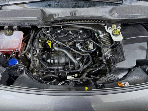 Used 2016 Ford Transit Connect XLT image 38