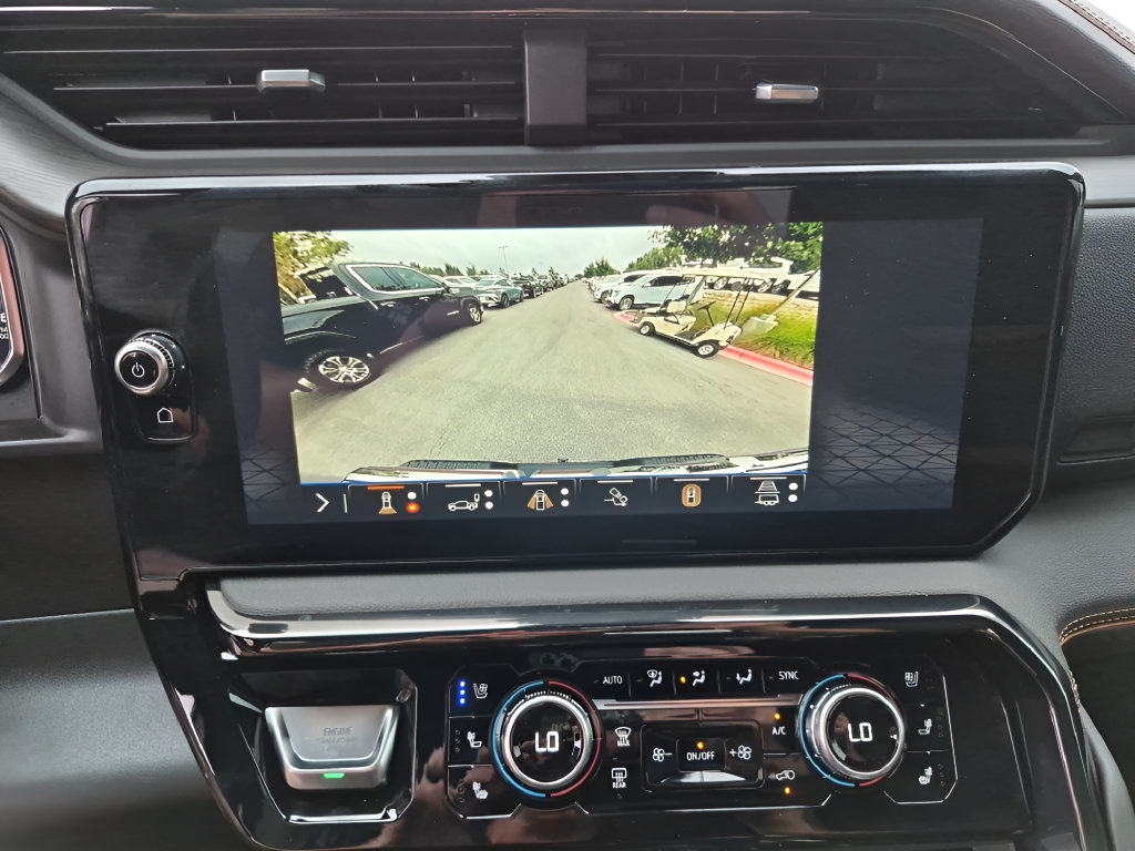 New 2026 GMC Sierra 1500 AT4 w/ AT4 Premium Package AWD/4WD image 26