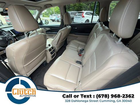 Used 2016 Honda Pilot Touring image 16