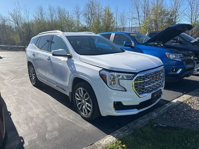 Used 2023 GMC Terrain Denali
