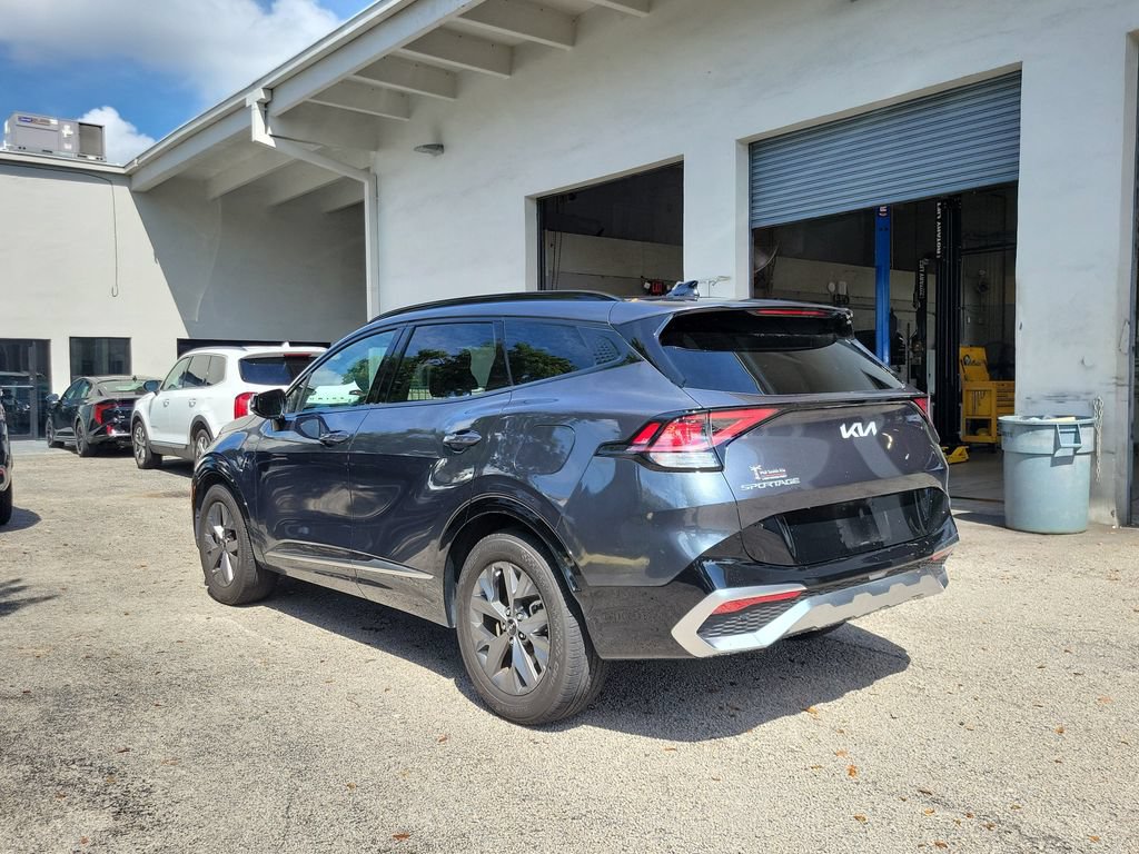 Certified 2024 Kia Sportage SX FWD image 8