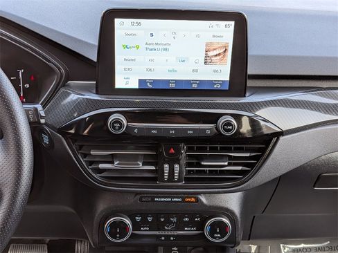 Used 2025 Ford Escape ST-Line image 19