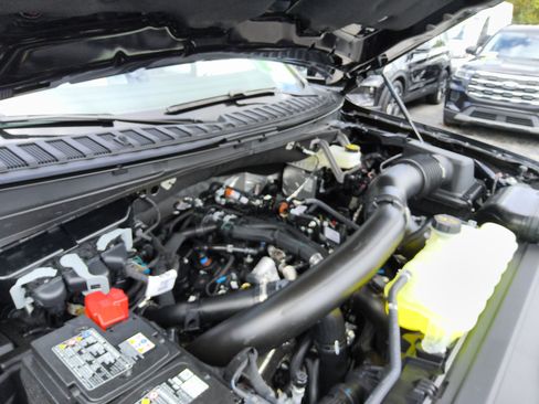 New 2026 Lincoln Navigator Reserve image 13