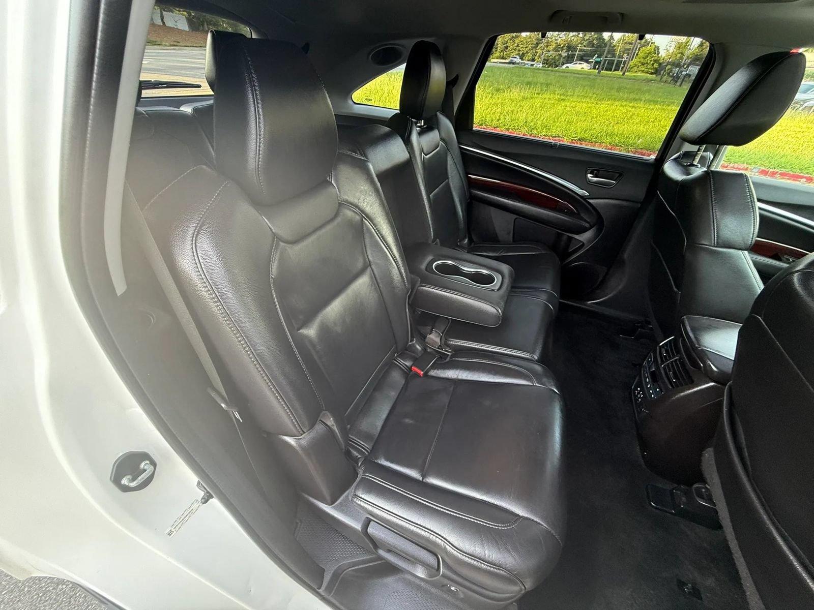 Used 2016 Acura MDX w/ Tech & Entertainment Pkg AWD/4WD image 22
