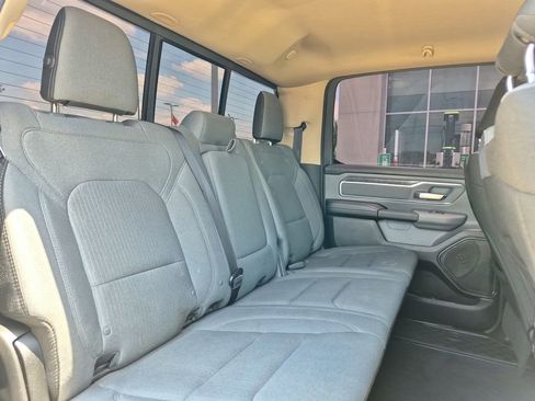 Used 2019 RAM 1500 Big Horn AWD/4WD image 17