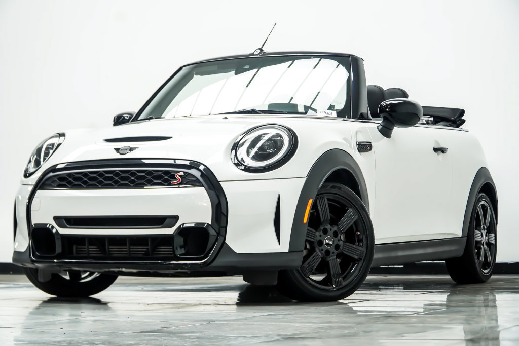 Used 2023 MINI Cooper S FWD image 12