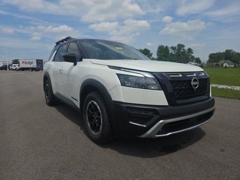 Used 2024 Nissan Pathfinder Rock Creek AWD/4WD image 1