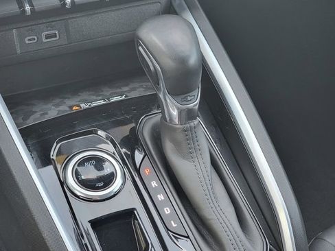 Certified 2023 Chevrolet Colorado LT w/ LT Convenience Package III image 26