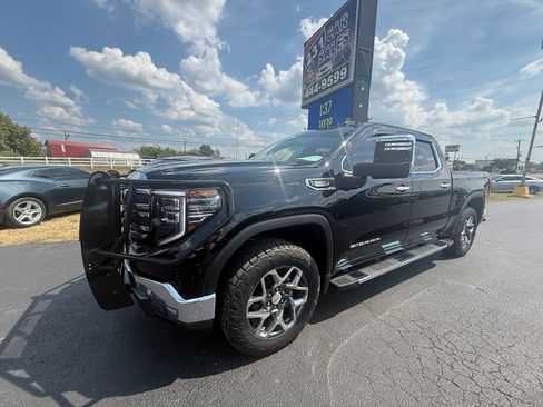 Used 2026 GMC Sierra 1500 SLT w/ SLT Premium Plus Package AWD/4WD image 8