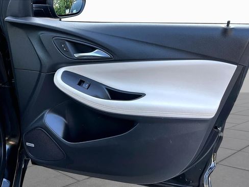 Used 2024 Buick Encore GX Avenir w/ Avenir Technology Package FWD image 21