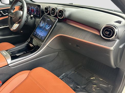 Used 2024 Mercedes-Benz C 300 Sedan image 29