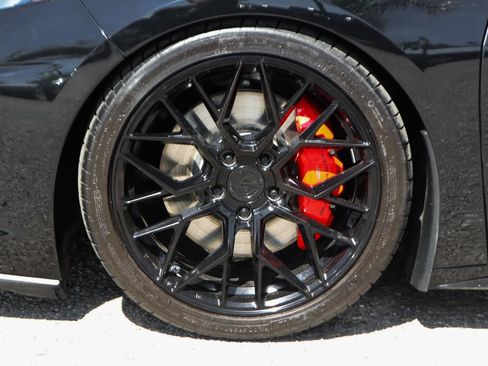 Used 2022 Chevrolet Corvette Stingray Preferred Cpe w/ Z51 Performance Package RWD image 40