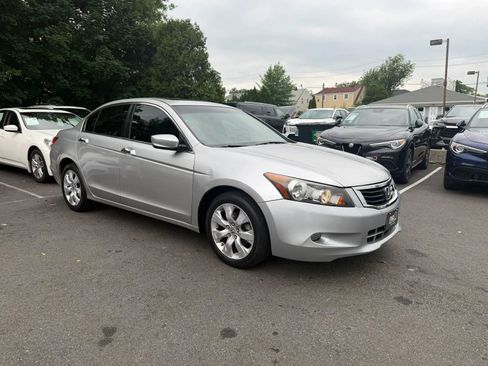 Used 2009 Honda Accord EX-L image 9