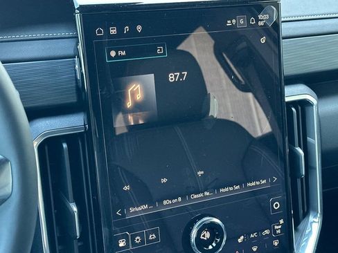 New 2025 GMC Acadia Elevation w/ Elevation Premium Package image 16