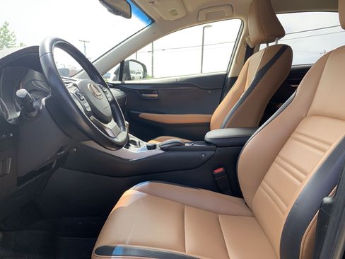 Used 2016 Lexus NX 200t FWD image 16