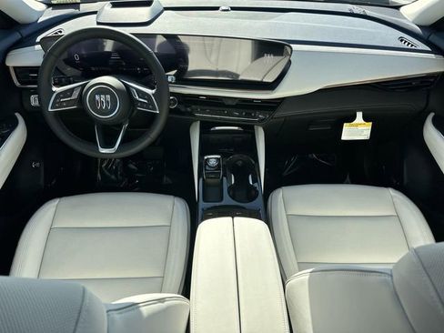 Used 2026 Buick Envision Avenir AWD/4WD image 8