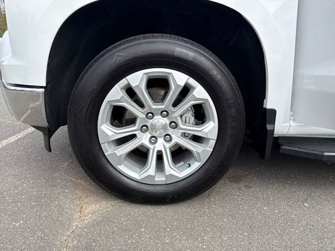 Used 2023 Chevrolet Silverado 1500 LTZ image 25