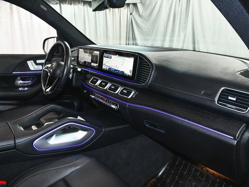 Used 2025 Mercedes-Benz GLS 450 4MATIC image 74