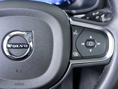Certified 2025 Volvo S60 B5 Core AWD/4WD image 12