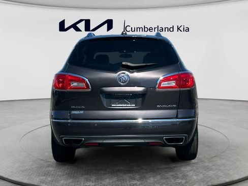 Used 2016 Buick Enclave Convenience FWD image 4