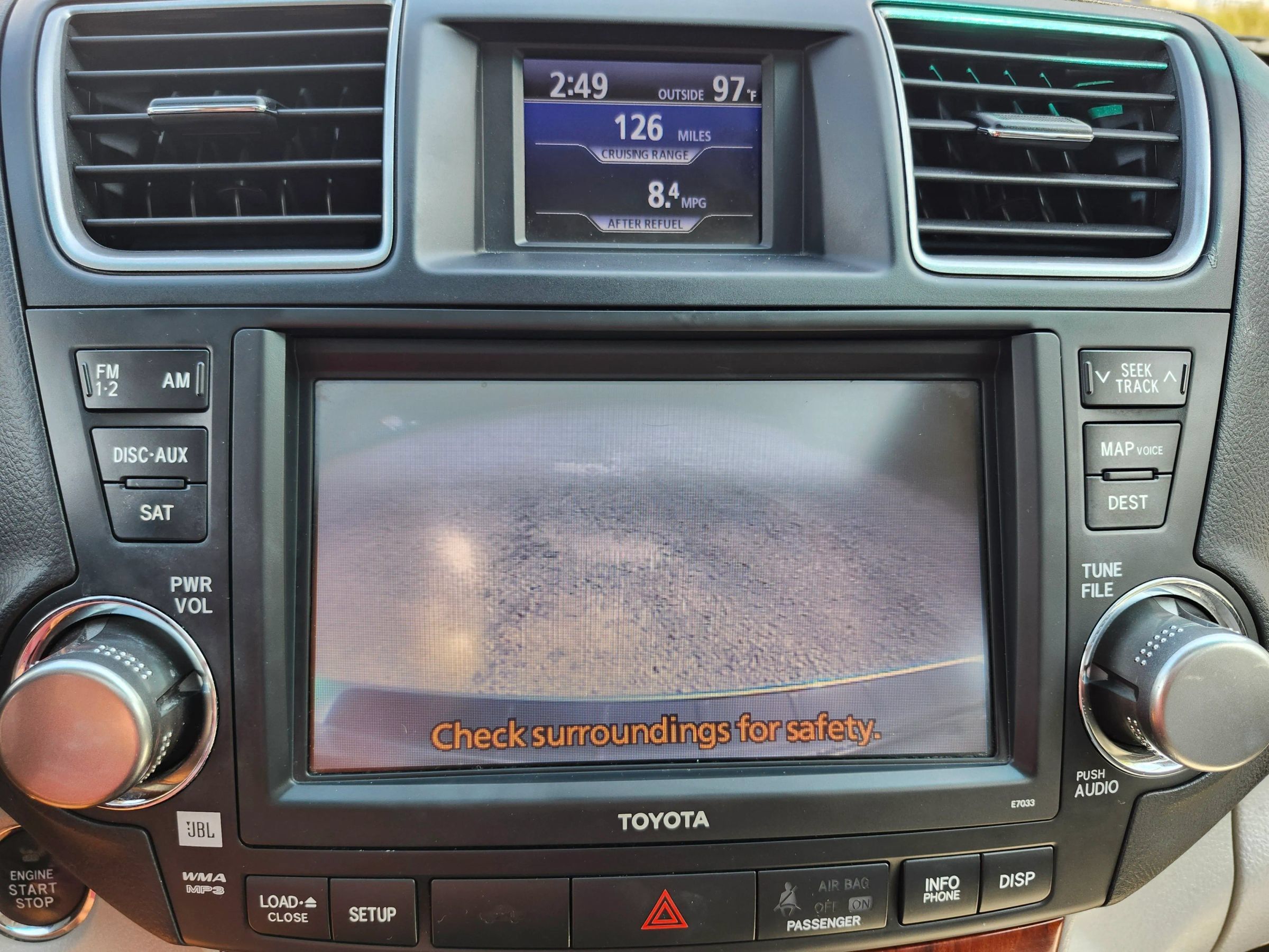 Used 2012 Toyota Highlander Limited w/ Tow Pkg FWD image 29