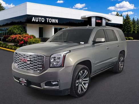 Used 2019 GMC Yukon Denali w/ Denali Ultimate Package AWD/4WD image 1