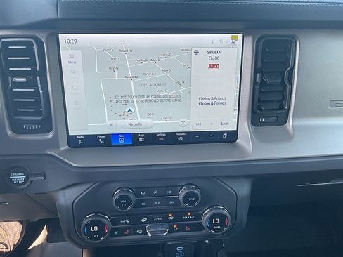 New 2025 Ford Bronco Outer Banks image 17