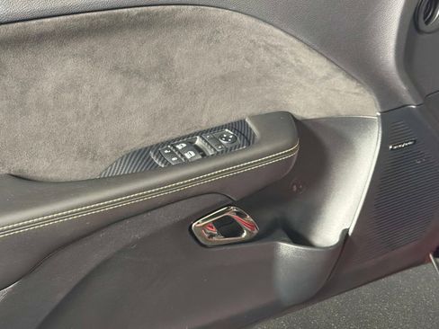 Used 2018 Dodge Challenger SRT Hellcat RWD image 27