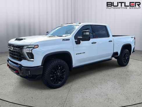 New 2026 Chevrolet Silverado 2500 LTZ w/ Trail Boss Package AWD/4WD image 2