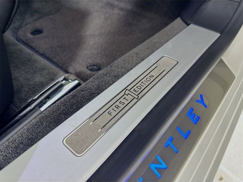 Certified 2021 Bentley Flying Spur V8 image 31