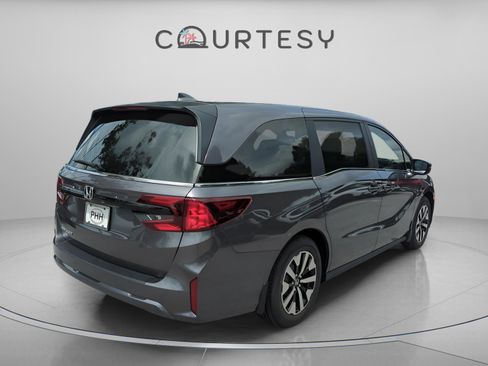 New 2026 Honda Odyssey EX-L image 7